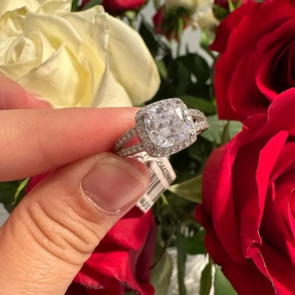 925 Sterling Silver CZ Halo Engagement/ Promise Ring - Picture 5 of 11